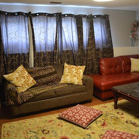 Aasra Home Kelowna Kültér fotó