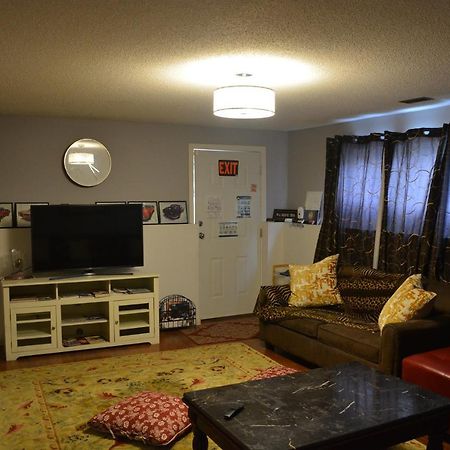 Aasra Home Kelowna Kültér fotó