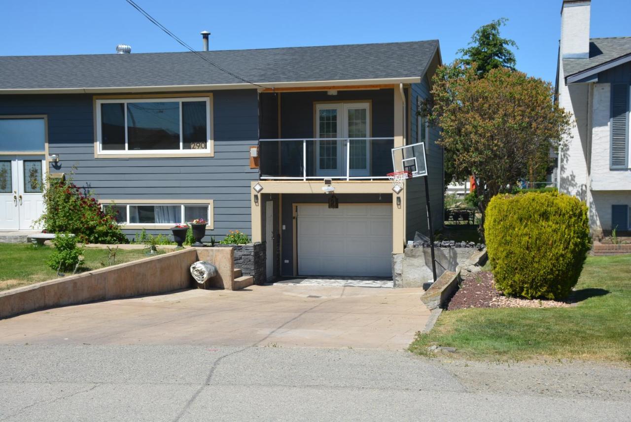 Aasra Home Kelowna Kültér fotó